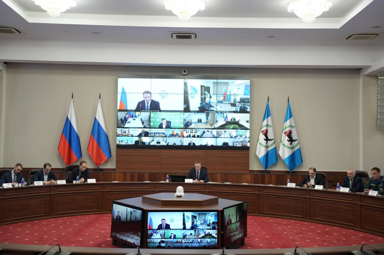 Игорь Кобзев: Принял участие во всероссийском селекторном совещании, которое провел Министр природных ресурсов и экологии РФ Александр Александрович Козлов с регионами и профильными структурами – МЧС России, Росгидрометом...