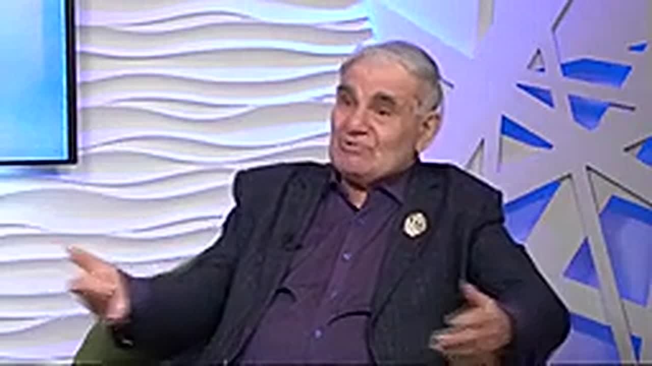 Альпинист, обладатель почетного титула «Снежный барс» Григорий Скаллер / Утро