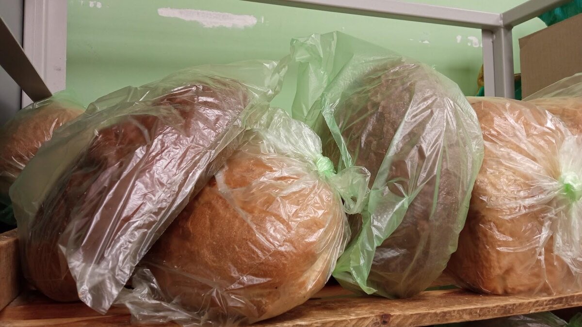 Секрет хлеба в магазинах: сотрудники Магнита отказываются от своей продукции