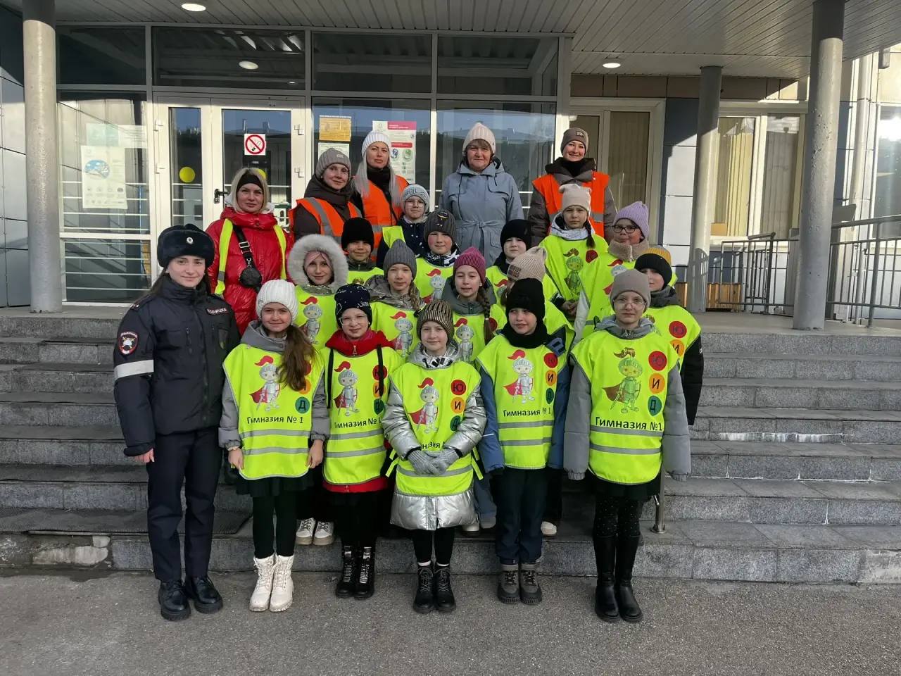 В Ангарске в преддверии весенних каникул госавтоинспекторы и родительские патрули вышли на улицы города В Ангарске в преддверии весенних каникул госавтоинспекторы и родительские патрули вышли на улицы города