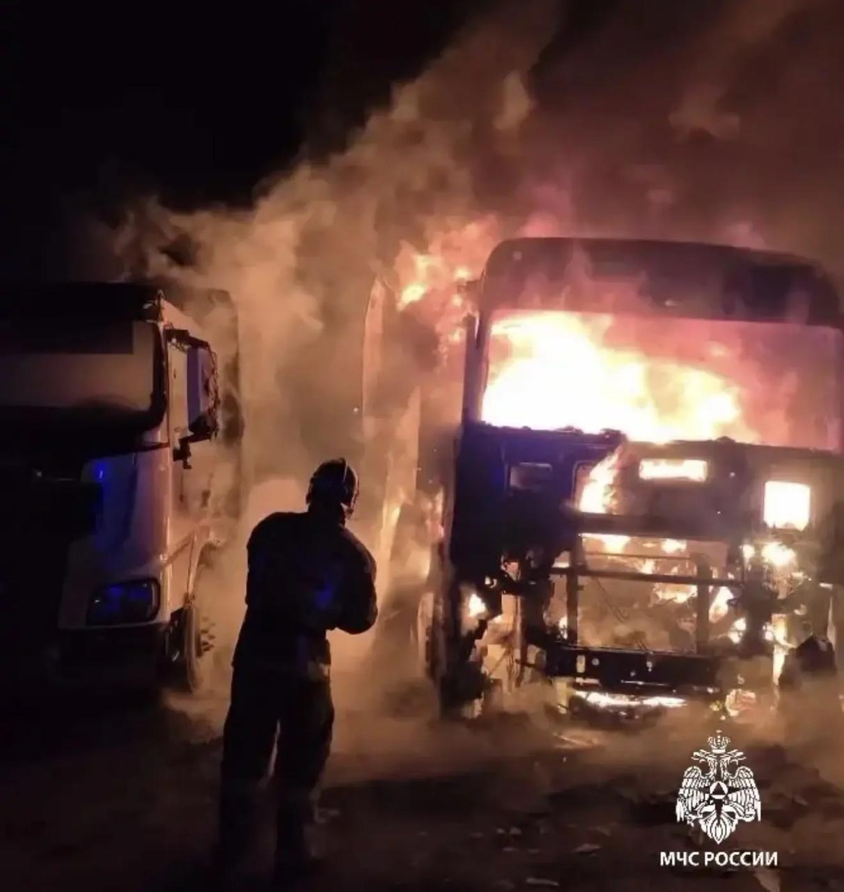 В Ангарске в загоревшей фуре погиб дальнобойщик