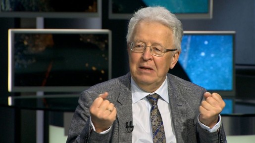 В поисках свободы: Что означает цифровой рубль для России и почему наличные деньги снова в моде