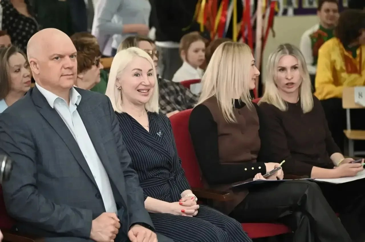 В иркутской школе № 32 подвели итоги фестиваля «Все флаги мира в гости к нам» В иркутской школе № 32 подвели итоги фестиваля «Все флаги мира в гости к нам»