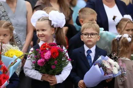 Прием заявлений в первые классы начался в Иркутске