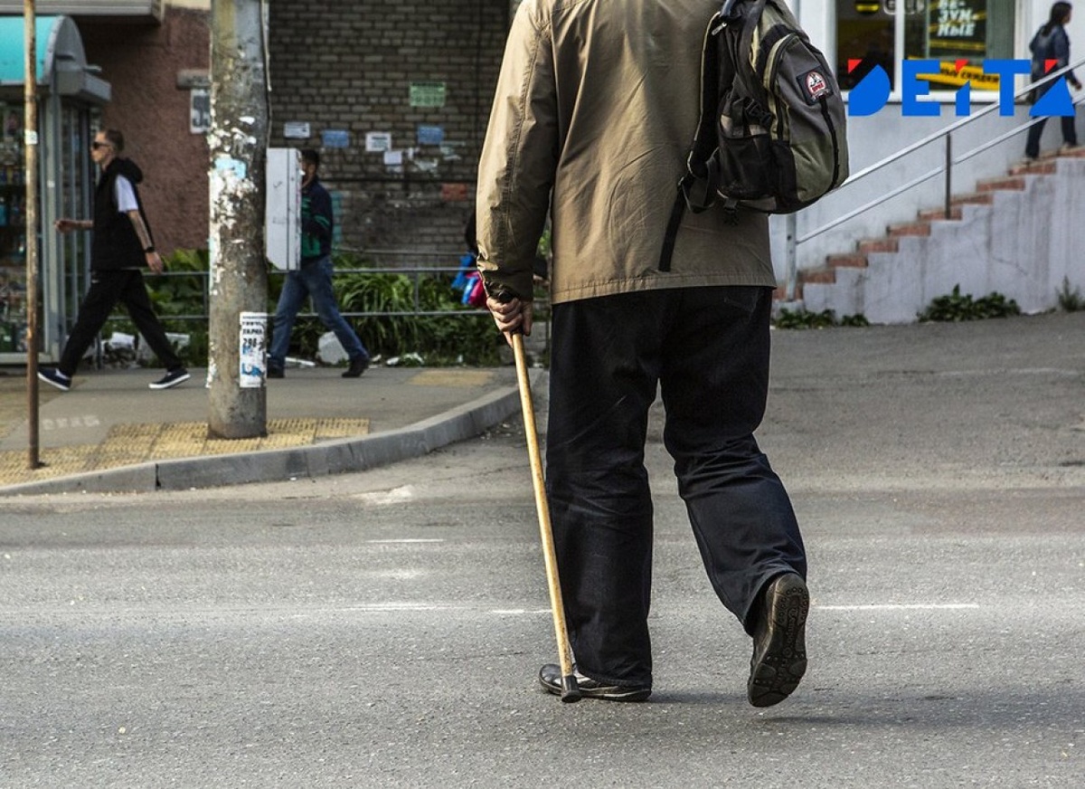 Пенсионеры с стажем от 20 лет: какие льготы и надбавки их ожидают