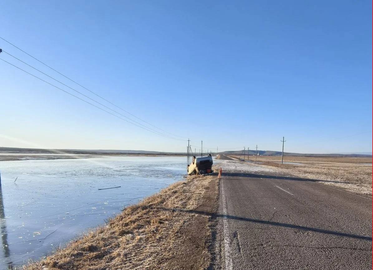 Обзор ДТП за неделю. В период с 30 марта по 6 апреля 2026 года в Иркутске и прилегающем районе произошло 16 дорожно-транспортных происшествий, в которых травмы получили 22 человек, в том числе 4 несовершеннолетних Обзор ДТП за неделю. В период с 30 марта по 6 апреля 2026 года в Иркутске и прилегающем районе произошло 16 дорожно-транспортных происшествий, в которых травмы получили 22 человек, в том числе 4 несовершеннолетних