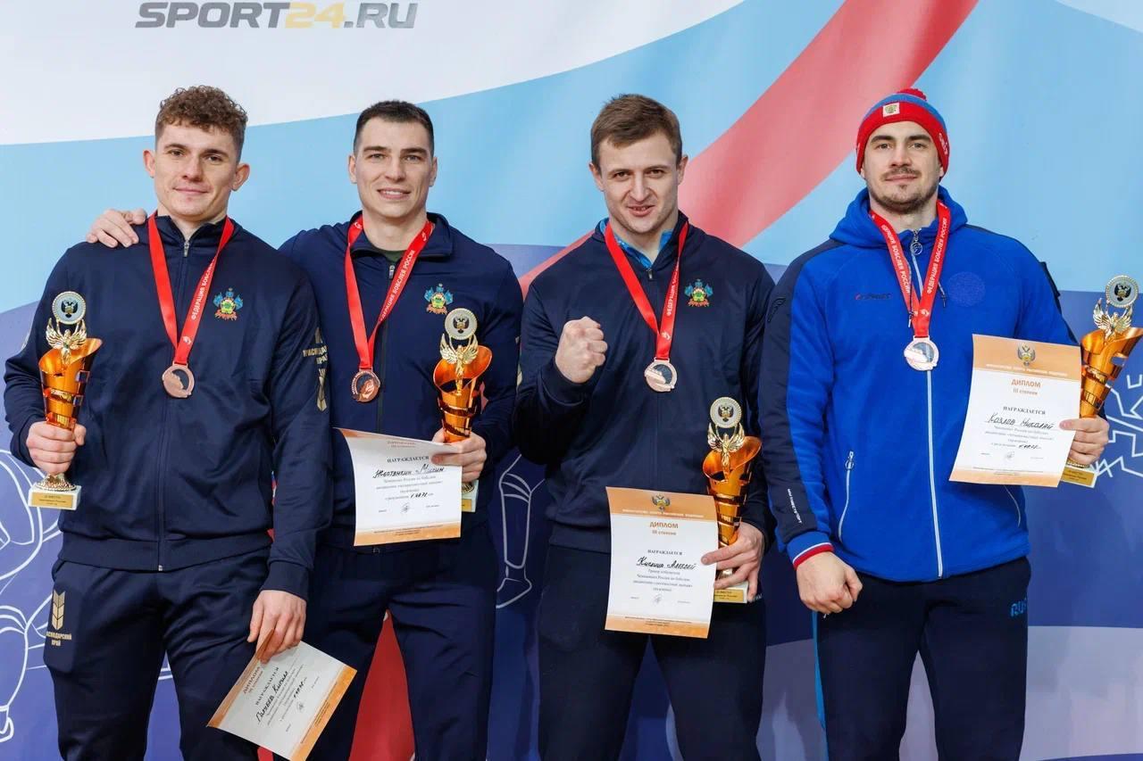 Спортсмены Иркутской области завоевали две бронзовые медали на чемпионате России по бобслею Спортсмены Иркутской области завоевали две бронзовые медали на чемпионате России по бобслею