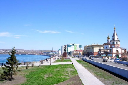 Дорожно-транспортное происшествие произошло вчера около 17 часов на улице Вилюйской города Иркутска