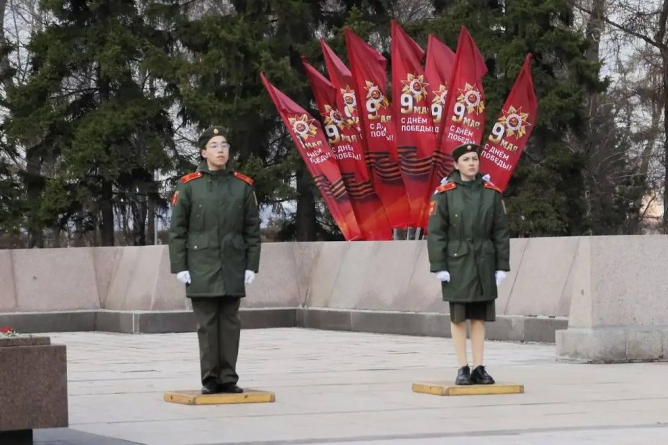 ����� ������: � ����� ��� ������� ������ ������� � ����� ������ �� ��������� ������� ����� ������ ������ 80 ������ ������� �� 16 ���������������