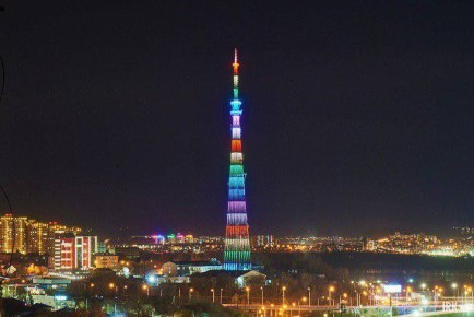 И снова по случаю праздника: телебашни включат подсветку