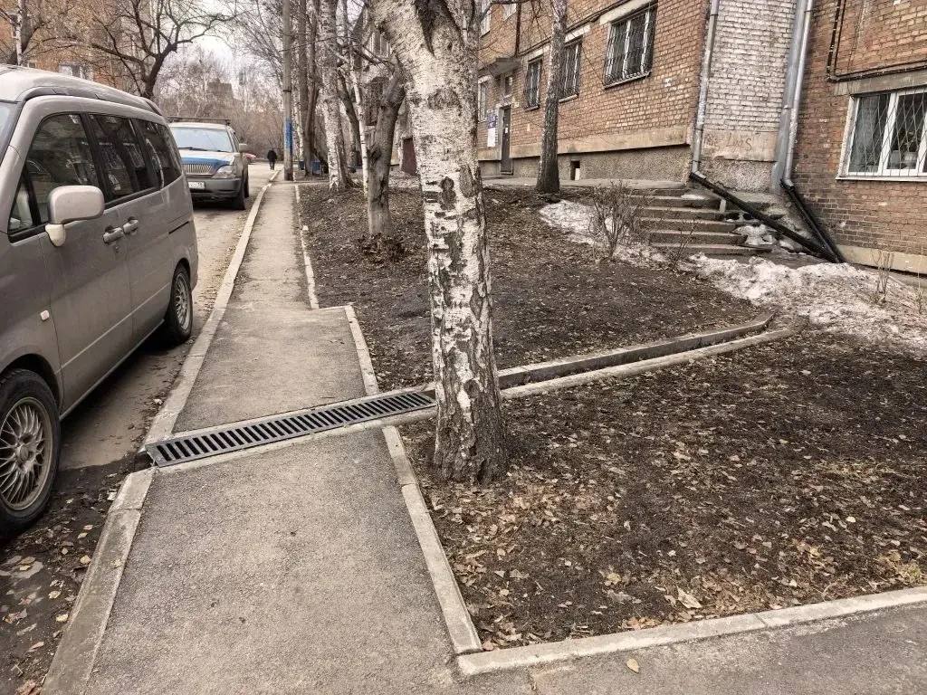 В Октябрьском округе Иркутска проверяют качество ремонта дворов прошлого года В Октябрьском округе Иркутска проверяют качество ремонта дворов прошлого года