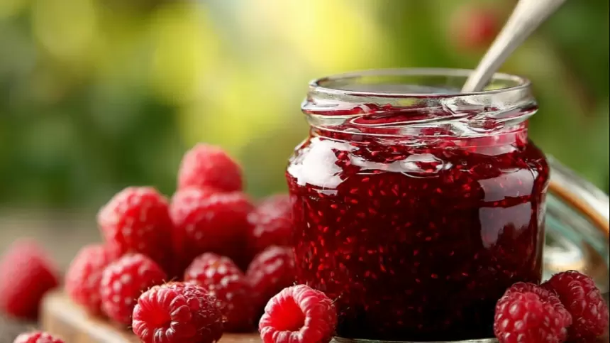 Как защитить зимние заготовки от плесени: советы экспертов