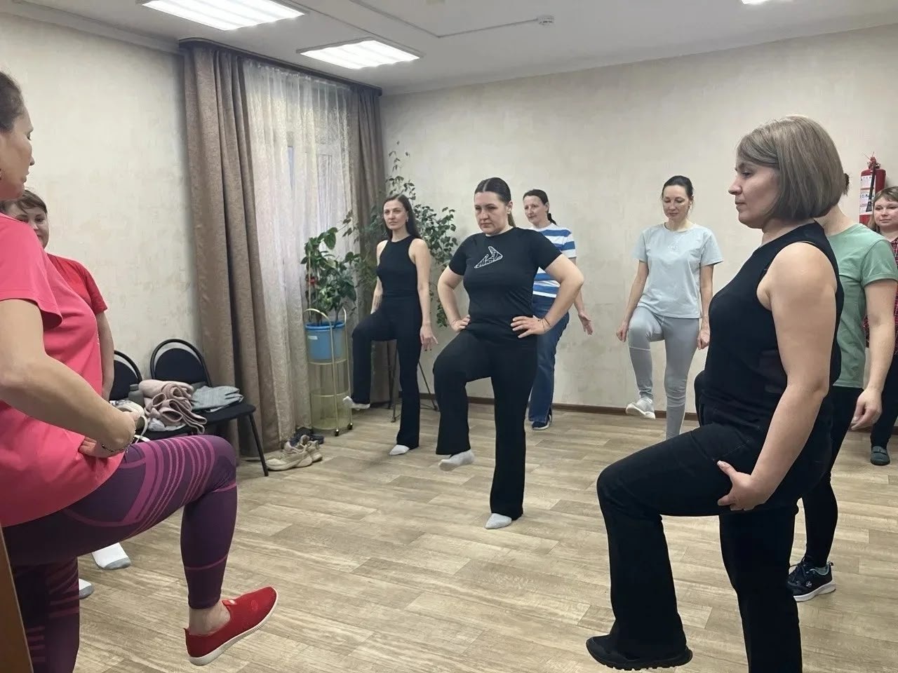 Если бы иркутяне, участвующие в проекте «Неделя неформального образования», писали сочинение о том, как они провели весенние каникулы, получилось более пяти тысяч работ! Именно столько горожан успели пройти бесплатные... Если бы иркутяне, участвующие в проекте «Неделя неформального образования», писали сочинение о том, как они провели весенние каникулы, получилось более пяти тысяч работ! Именно столько горожан успели пройти бесплатные...