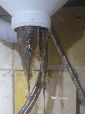 Способы устранения засоров в трубах