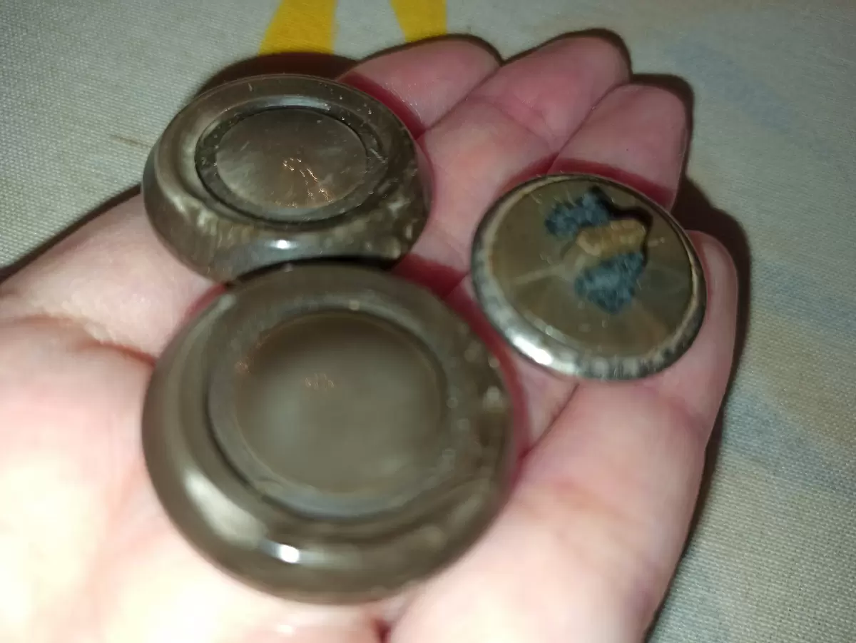 Неочевидные применения старых пуговиц: 5 креативных идей для вашего дома