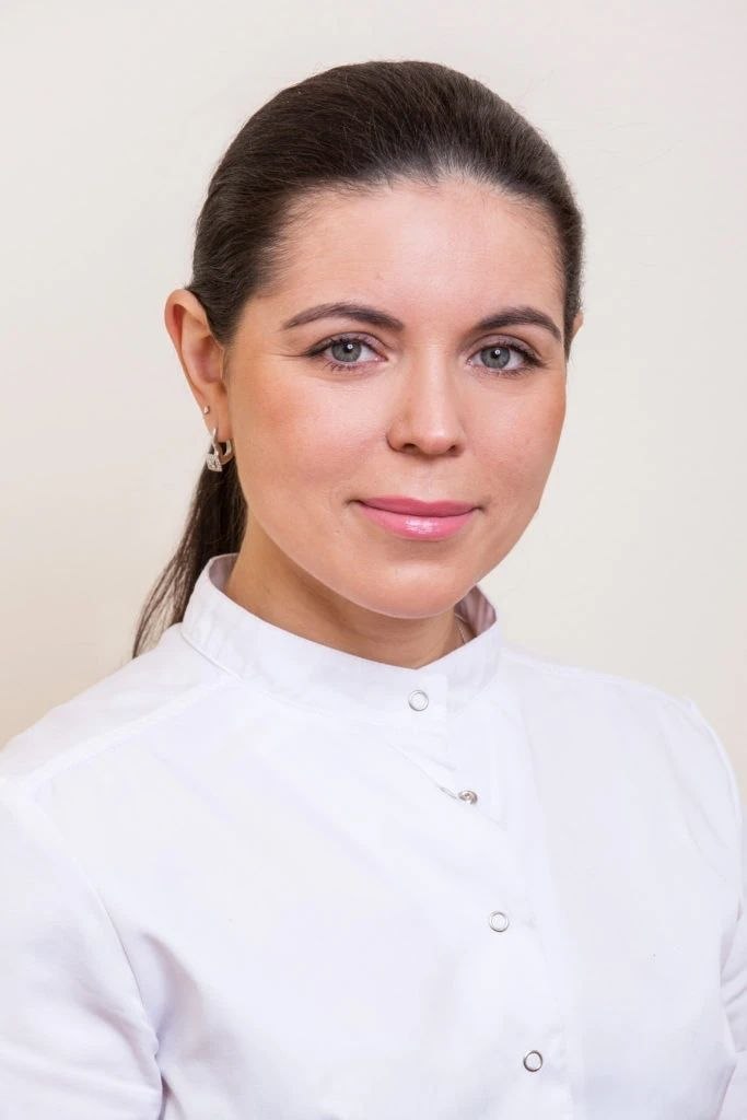 Игорь Кобзев: За заслуги в области здравоохранения и многолетнюю добросовестную работу почетное звание «Заслуженный врач Российской Федерации» получили Олеся Валерьевна Писаревская и Владимир Валерьевич Щапов