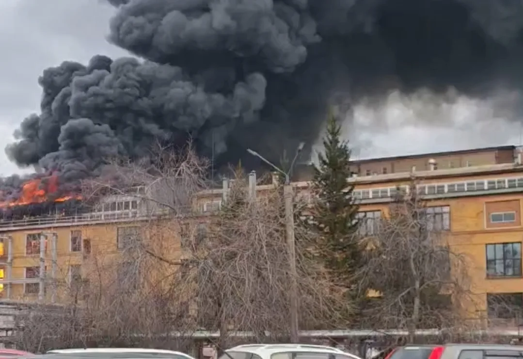 Прокуратура контролирует проверку по факту пожара в Иркутске