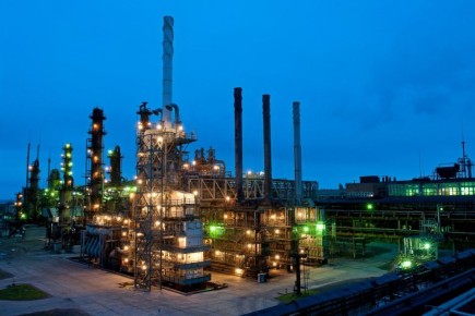 ™ "Роснефть" зашла в ПВХ.. Дочерняя структура нефтяной компании стала единственным участником торгов по продаже "Саянскхимпласта" и связанных с ним активов. Других претендентов не нашлось, поэтому производство досталось...