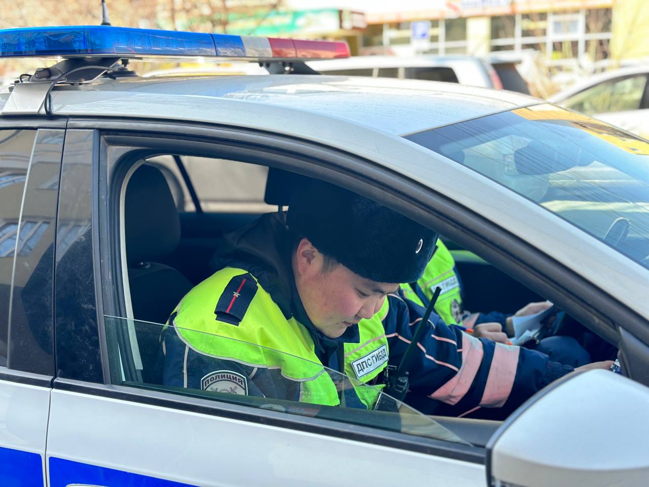 В Иркутске Госавтоинспекторы провели профилактическое мероприятие «Внимание, пешеход!» В Иркутске Госавтоинспекторы провели профилактическое мероприятие «Внимание, пешеход!»