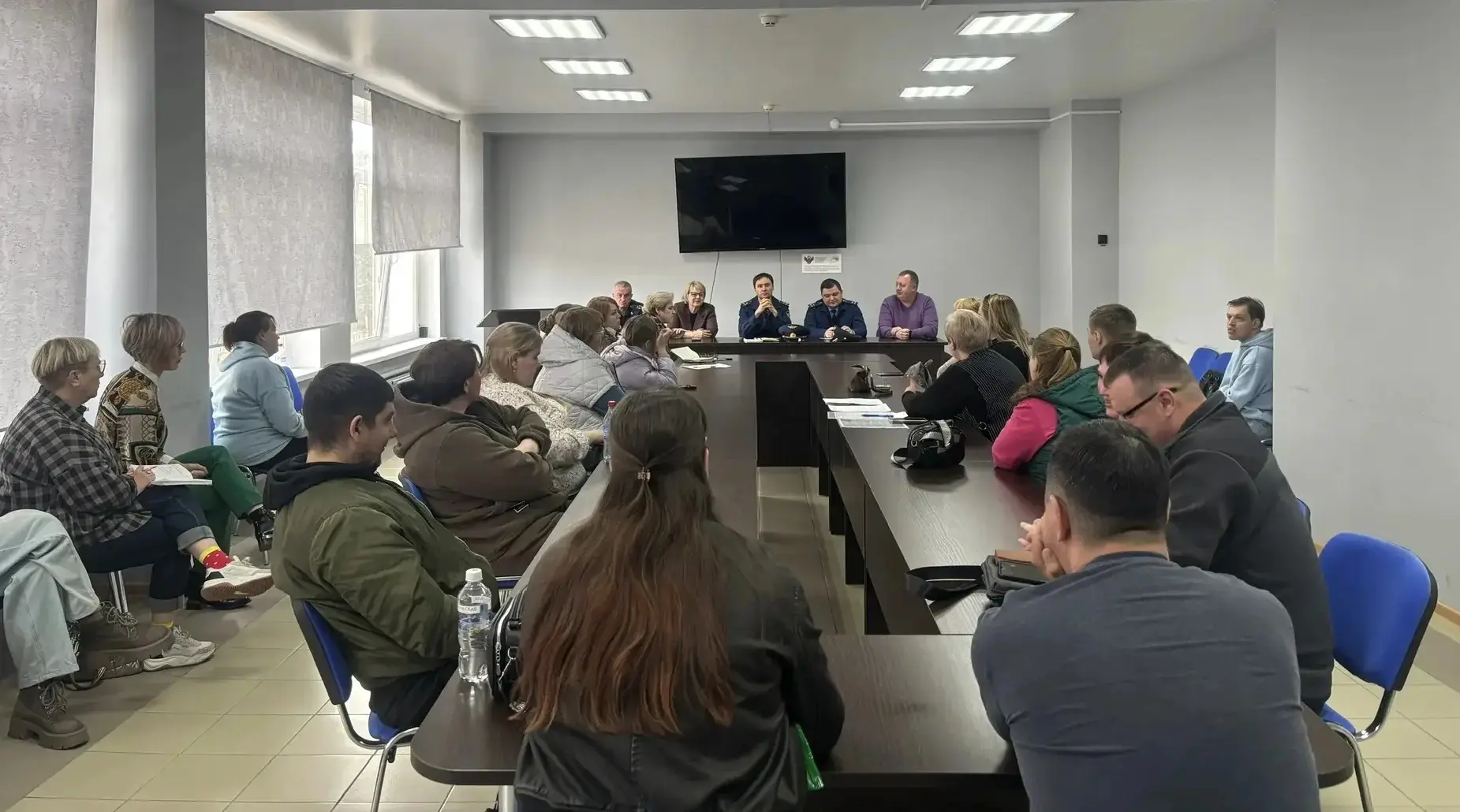 Представители прокуратуры посетили Усольский кадетский корпус и встретились с законными представителями обучающихся Представители прокуратуры посетили Усольский кадетский корпус и встретились с законными представителями обучающихся