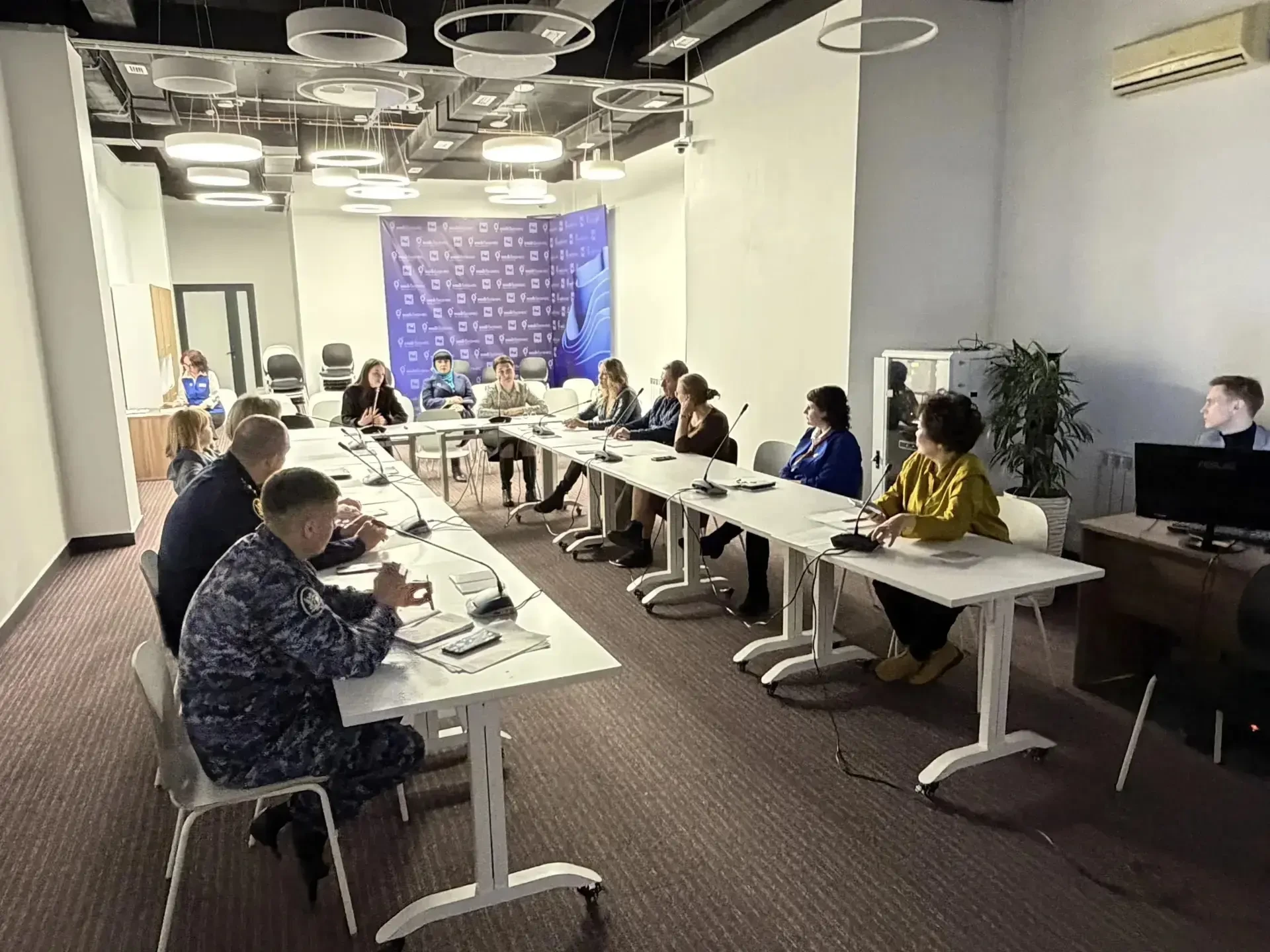 Меры поддержки иркутских предпринимателей рассмотрели на региональном собрании кластера легкой промышленности