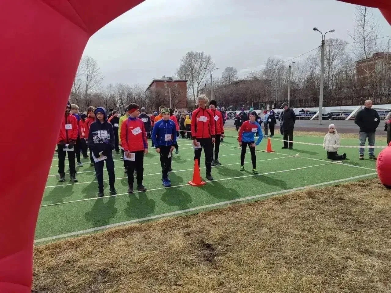 Спортсмены поборолись за победу в рукопашном бою, кросс-спринте, плавании и волейболе в Иркутске Спортсмены поборолись за победу в рукопашном бою, кросс-спринте, плавании и волейболе в Иркутске