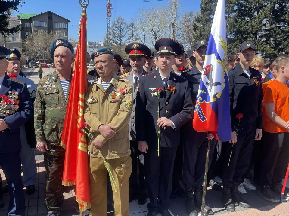 Пламя гордости за Победу. Сегодня ветераны и сотрудники Восточно-Сибирского ЛУ МВД России на транспорте приняли участие в героико-патриотической акции «Пламя гордости за Победу» Пламя гордости за Победу. Сегодня ветераны и сотрудники Восточно-Сибирского ЛУ МВД России на транспорте приняли участие в героико-патриотической акции «Пламя гордости за Победу»