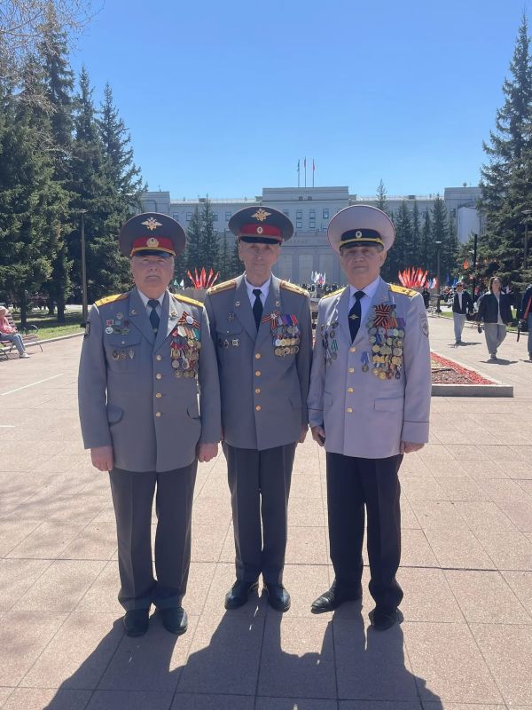 Пламя гордости за Победу. Сегодня ветераны и сотрудники Восточно-Сибирского ЛУ МВД России на транспорте приняли участие в героико-патриотической акции «Пламя гордости за Победу» Пламя гордости за Победу. Сегодня ветераны и сотрудники Восточно-Сибирского ЛУ МВД России на транспорте приняли участие в героико-патриотической акции «Пламя гордости за Победу»