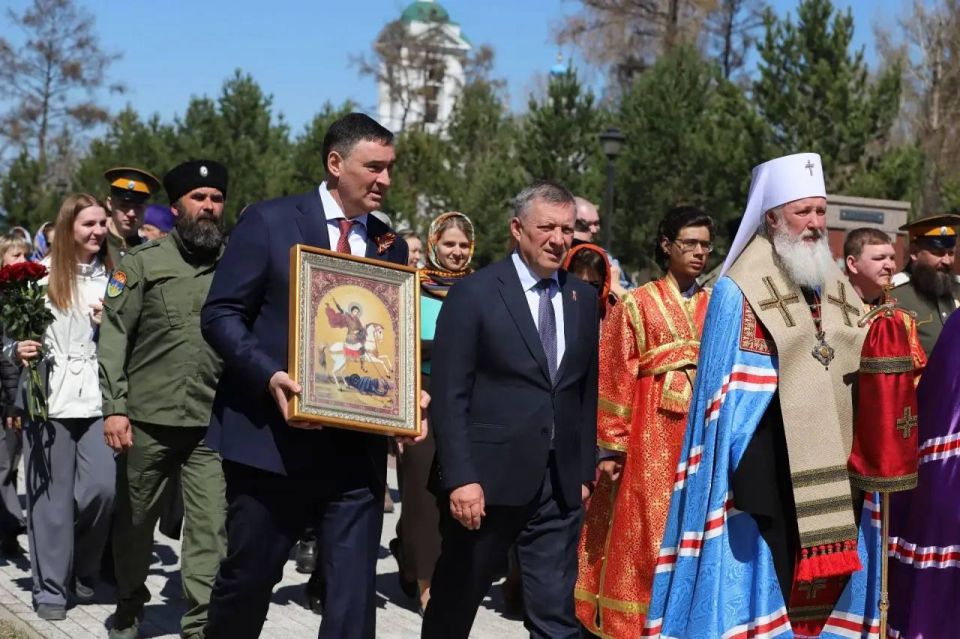 В Иркутске прошел крестный ход и молебен на территории историко-мемориального комплекса «Иерусалимская гора» В Иркутске прошел крестный ход и молебен на территории историко-мемориального комплекса «Иерусалимская гора»