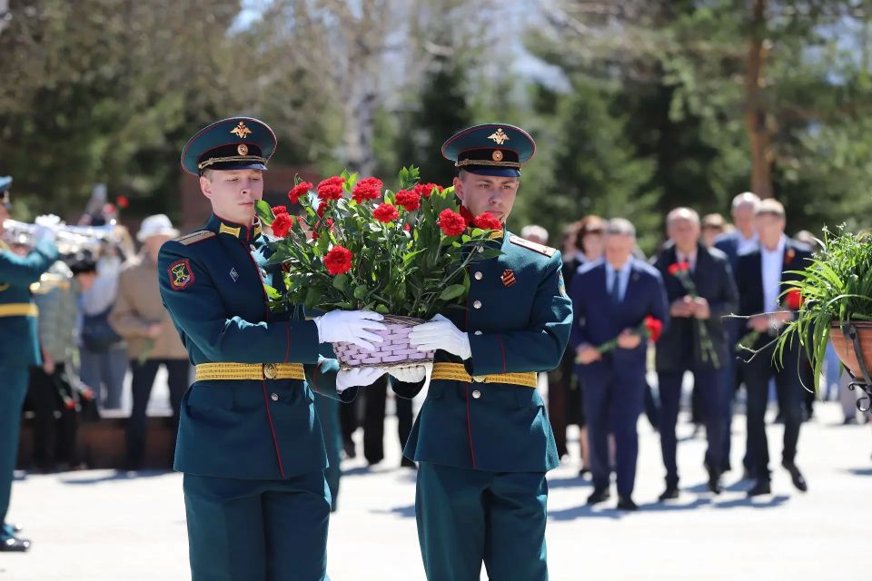 Памятные мероприятия в честь 81-й годовщины Победы в Великой Отечественной войне прошли в Иркутске