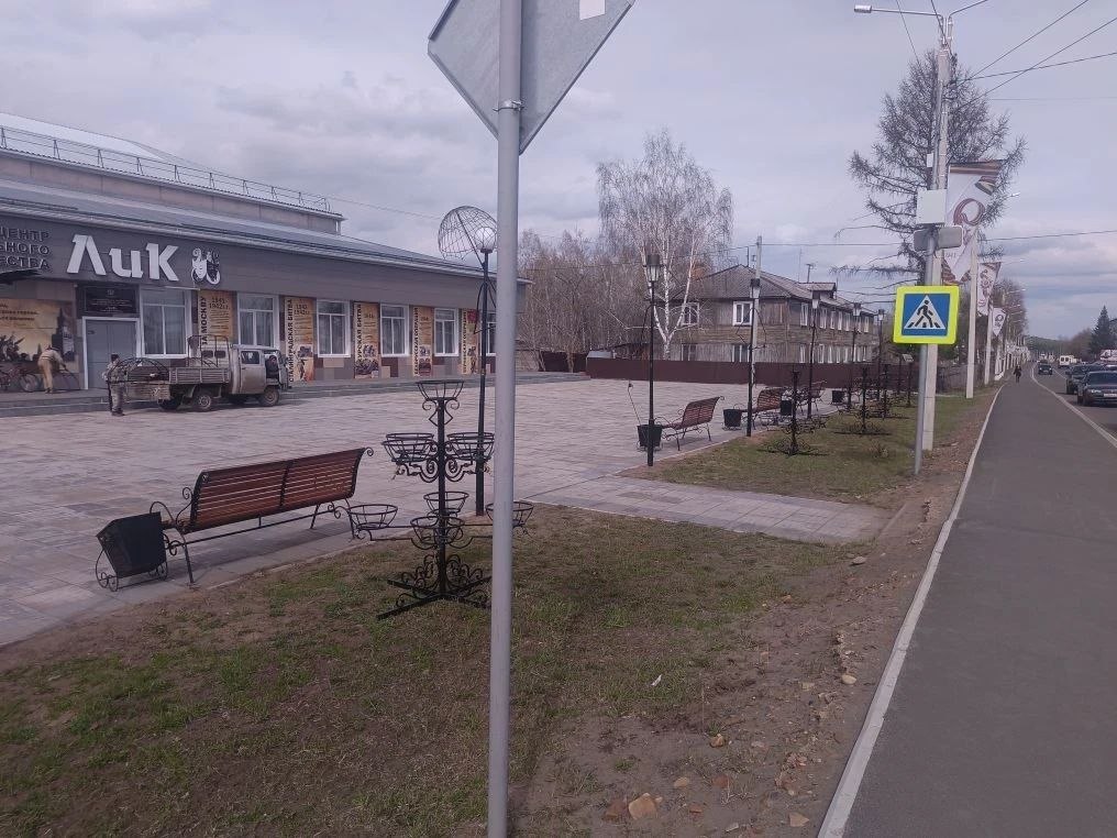 Коммунальные службы Иркутской области активно работают над благоустройством Коммунальные службы Иркутской области активно работают над благоустройством