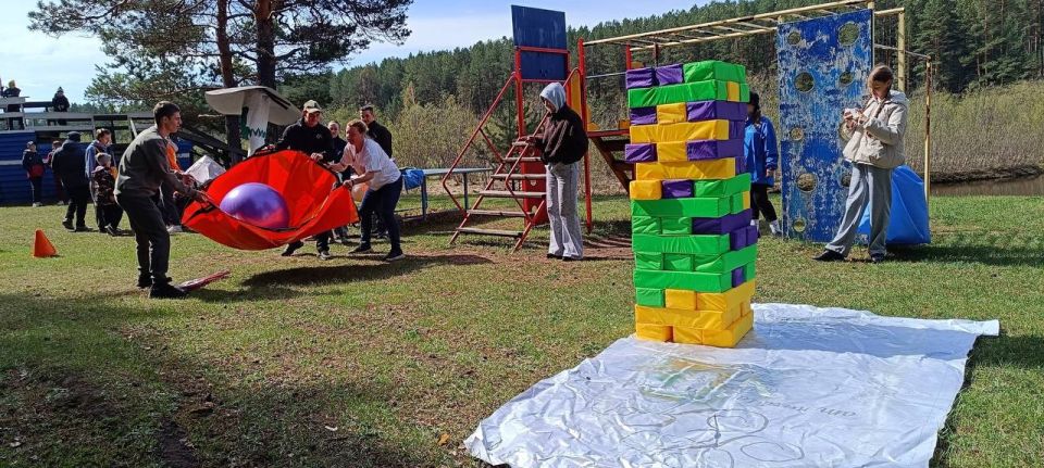 В Усольском районе отметили семейное волонтерство В Усольском районе отметили семейное волонтерство