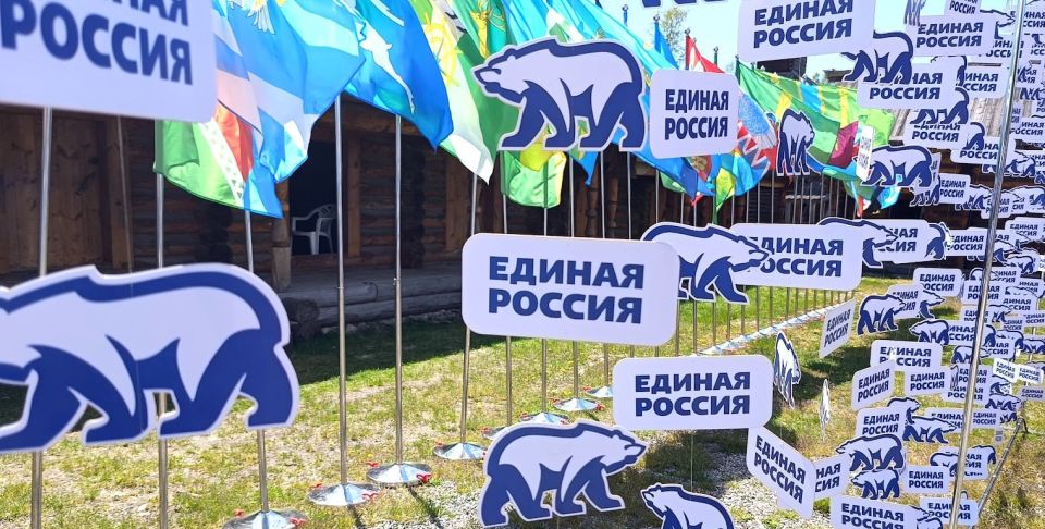 Иркутская детская площадка на Нижней набережной демонтирована из-за непригодности Иркутская детская площадка на Нижней набережной демонтирована из-за непригодности