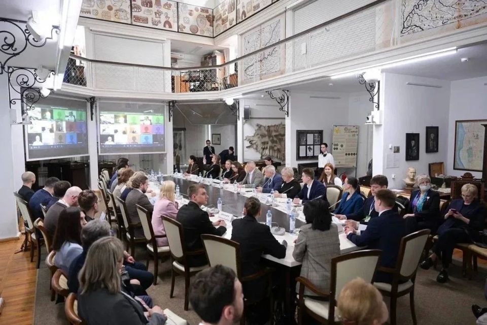 Проект по строительству Федерального центра химии рассмотрели на Комитете Государственной Думы по промышленности и торговле