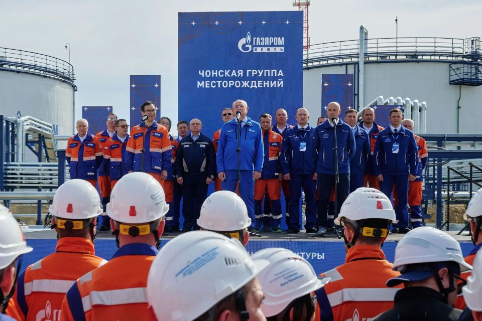 Игорь Кобзев: Начало промышленной добычи нефти на Чонской группе месторождений – важный этап в развитии нефтегазового сектора Иркутской области Игорь Кобзев: Начало промышленной добычи нефти на Чонской группе месторождений – важный этап в развитии нефтегазового сектора Иркутской области