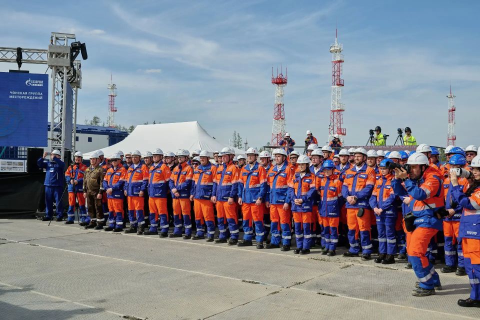 Игорь Кобзев: Начало промышленной добычи нефти на Чонской группе месторождений – важный этап в развитии нефтегазового сектора Иркутской области Игорь Кобзев: Начало промышленной добычи нефти на Чонской группе месторождений – важный этап в развитии нефтегазового сектора Иркутской области