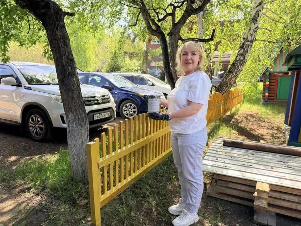 Коллектив УФК по Иркутской области в преддверии Международного Дня защиты детей традиционно оказал помощь и поддержку Иркутскому областному детскому хоспису Коллектив УФК по Иркутской области в преддверии Международного Дня защиты детей традиционно оказал помощь и поддержку Иркутскому областному детскому хоспису