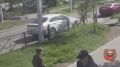 Днем 1 июня на улице Терешковой в Иркутске водитель Toyota Corolla Fielder сбил двух школьниц на электросамокате