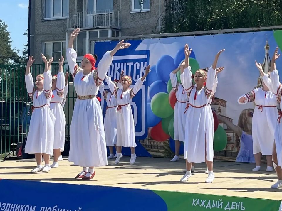 Концерт, посвященный 365-летию Иркутска, состоялся на станции Батарейная Концерт, посвященный 365-летию Иркутска, состоялся на станции Батарейная