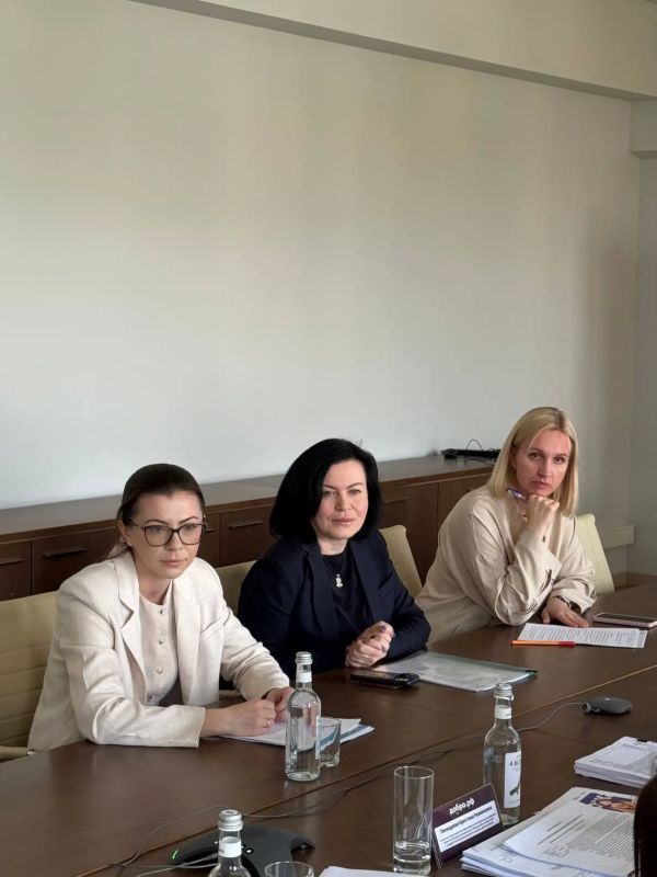 Иркутская область вновь защитила заявки на получение федеральных субсидий на развитие молодёжи! Иркутская область вновь защитила заявки на получение федеральных субсидий на развитие молодёжи!