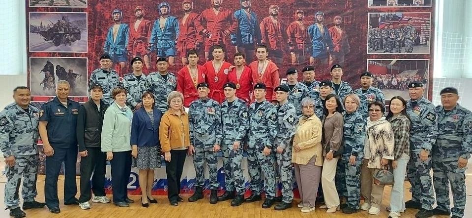 Спортсмены Приангарья выиграли девять медалей на всероссийских соревнованиях по самбо и боевому самбо, которые с 4 по 8 июня проходили в Улан-Удэ Спортсмены Приангарья выиграли девять медалей на всероссийских соревнованиях по самбо и боевому самбо, которые с 4 по 8 июня проходили в Улан-Удэ