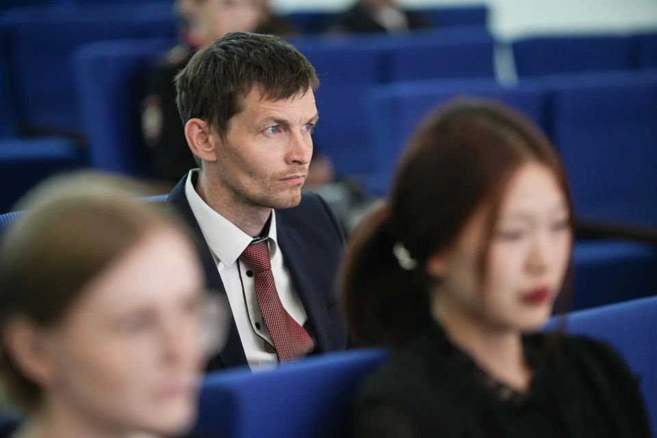 В ГУ МВД отметили журналистов, внесших особый вклад в освещение деятельности органов внутренних дел Иркутской области В ГУ МВД отметили журналистов, внесших особый вклад в освещение деятельности органов внутренних дел Иркутской области
