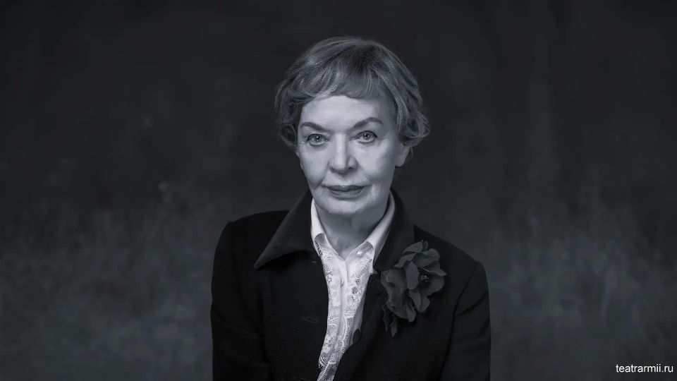Умерла народная артистка СССР Людмила Чурсина, сообщили в Центральном академическом театре российской армии