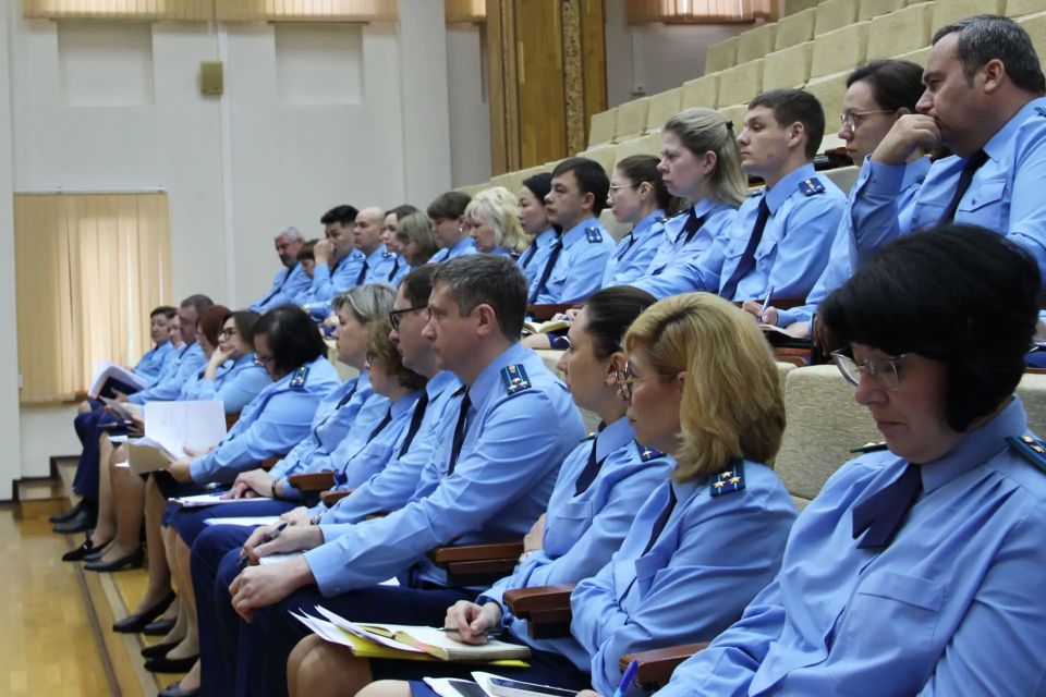 Заместитель Генерального прокурора Российской Федерации Сергей Зайцев провел оперативное совещание в прокуратуре Иркутской области Заместитель Генерального прокурора Российской Федерации Сергей Зайцев провел оперативное совещание в прокуратуре Иркутской области