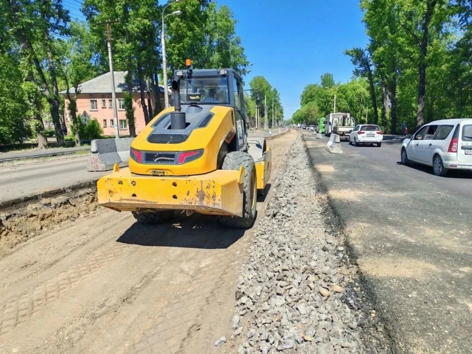Комплексные дорожные ремонты ведутся в Иркутске Комплексные дорожные ремонты ведутся в Иркутске