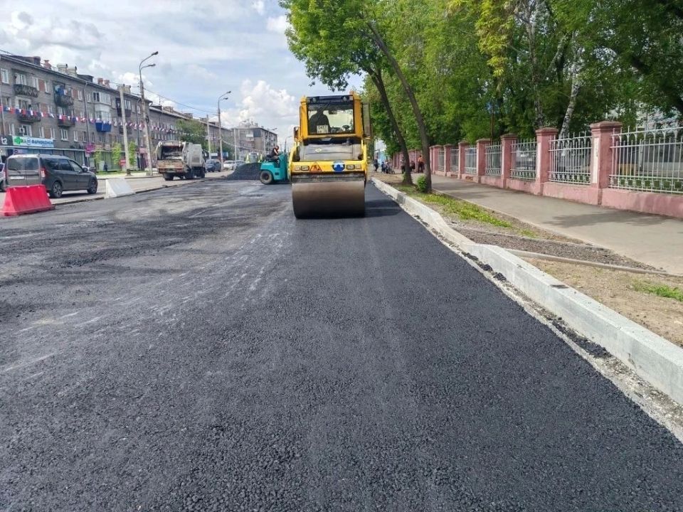 Комплексные дорожные ремонты ведутся в Иркутске Комплексные дорожные ремонты ведутся в Иркутске