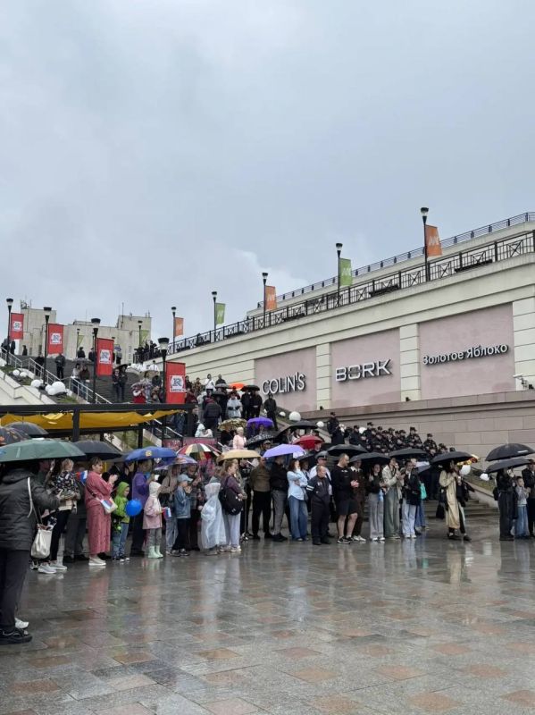 «День с полицией Приангарья» проходит в Иркутске возле «Модного квартала» «День с полицией Приангарья» проходит в Иркутске возле «Модного квартала»