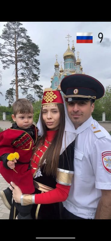 С радостью и большой благодарностью к нашим подписчикам подводим итоги голосования за лучшую фотографию акции "Моя полиция - моя Россия" С радостью и большой благодарностью к нашим подписчикам подводим итоги голосования за лучшую фотографию акции "Моя полиция - моя Россия"