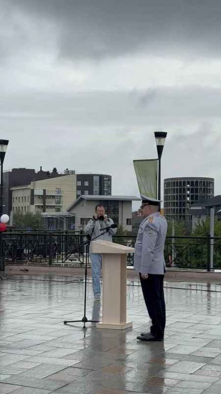 «День с полицией Приангарья» проходит в Иркутске возле «Модного квартала» «День с полицией Приангарья» проходит в Иркутске возле «Модного квартала»