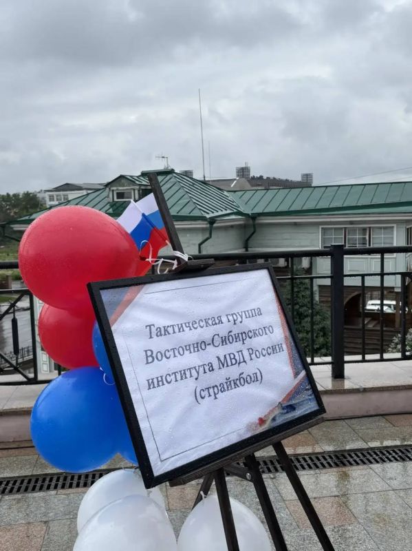 «День с полицией Приангарья» проходит в Иркутске возле «Модного квартала» «День с полицией Приангарья» проходит в Иркутске возле «Модного квартала»